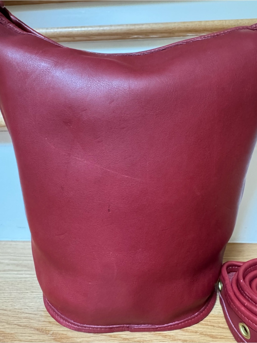 Vintage Coach Helen’s Legacy 9953 Red Leather Duffle Bucket Bag - Picture 14 of 14